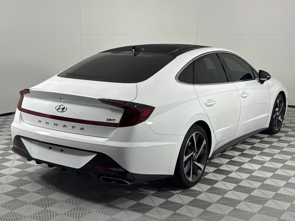 2023 Hyundai Sonata - Image 5 of 12