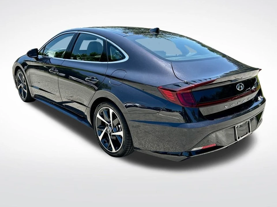 2023 Hyundai Sonata - Image 4 of 12