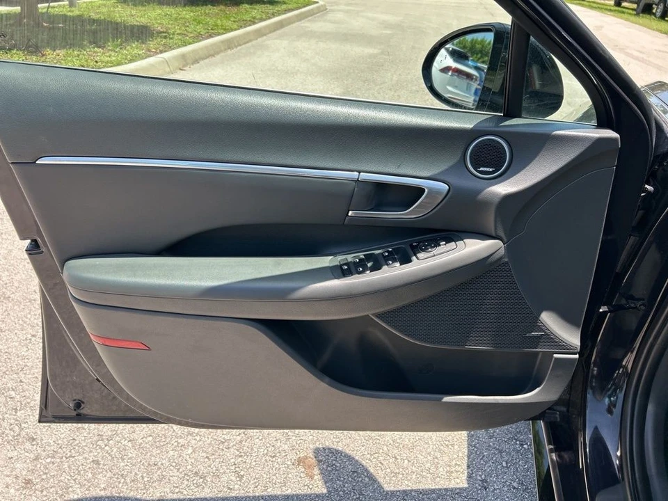 2023 Hyundai Sonata - Image 11 of 12