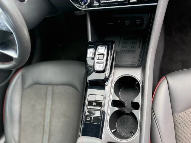 2023 Hyundai Sonata - Image 13 of 19