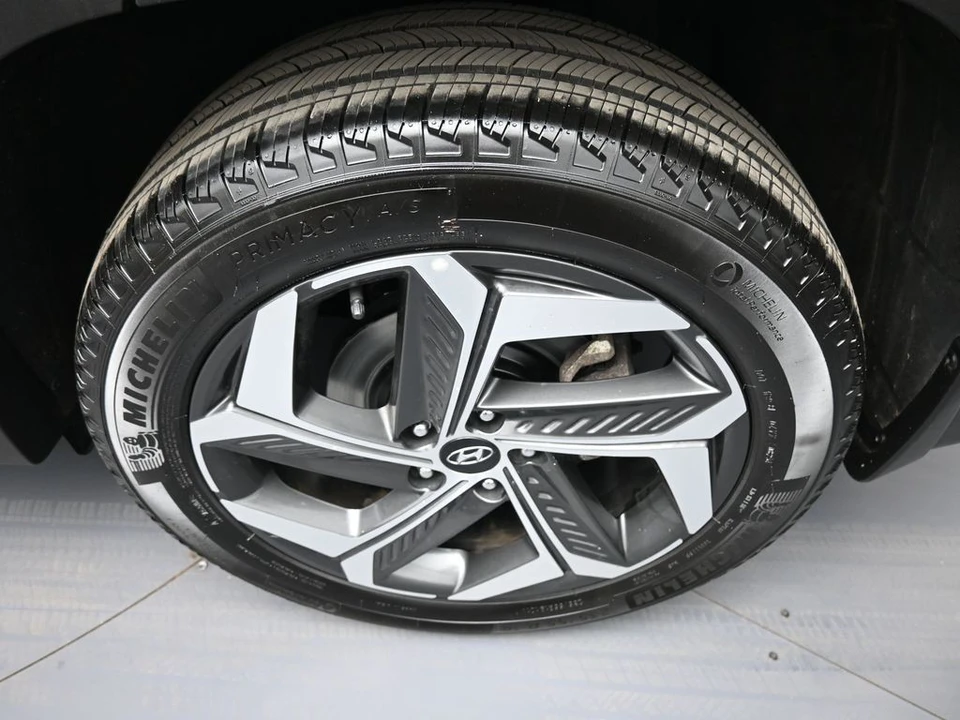 2023 Hyundai Tucson - Image 15 of 21