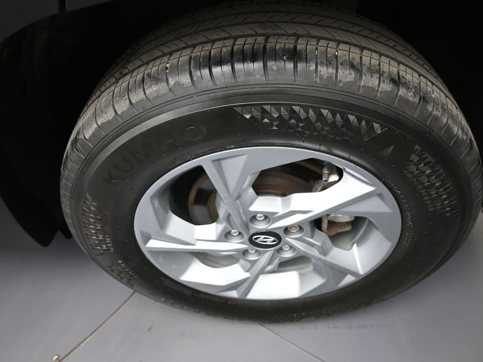 2023 Hyundai Tucson - Image 15 of 21