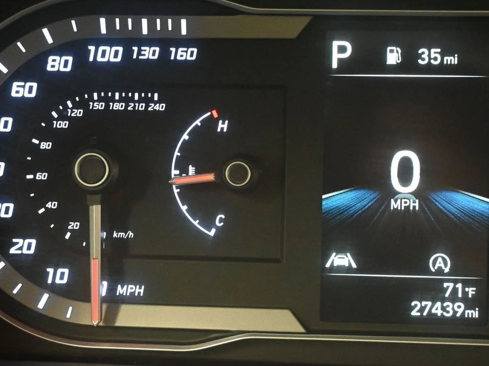 2023 Hyundai Tucson - Image 16 of 21
