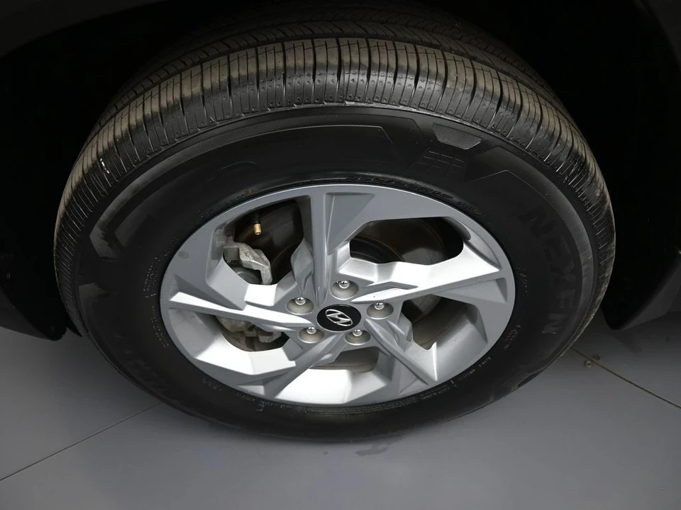 2023 Hyundai Tucson - Image 14 of 21