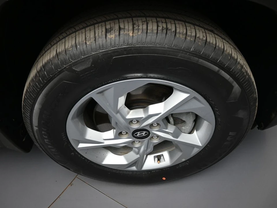 2023 Hyundai Tucson - Image 13 of 21