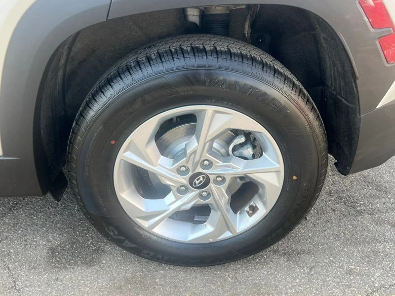 2023 Hyundai Tucson - Image 11 of 12
