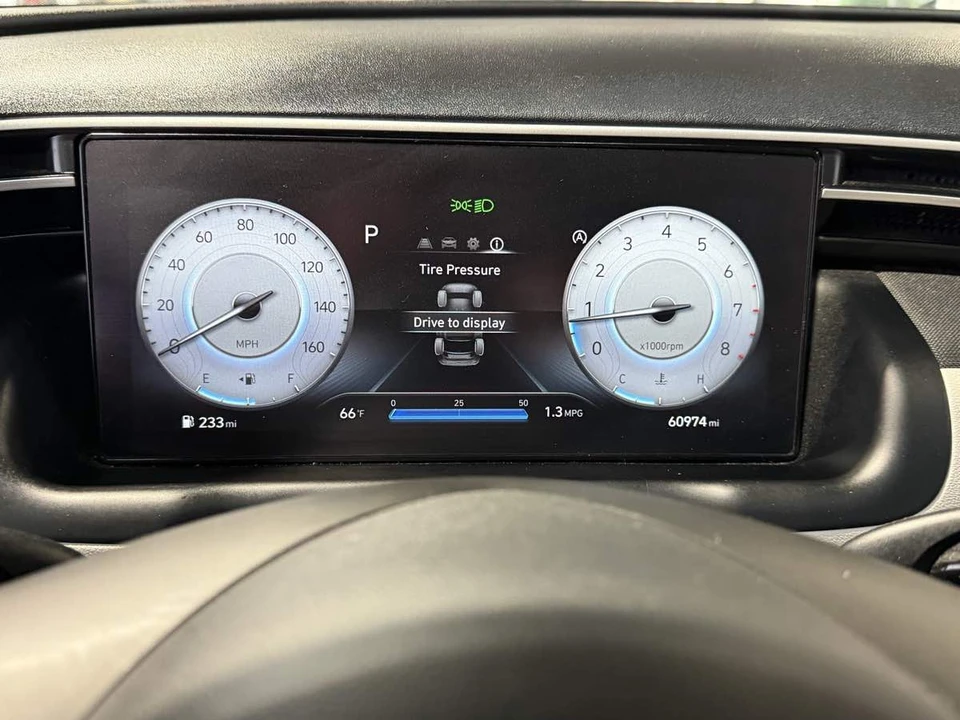 2023 Hyundai Tucson - Image 17 of 21