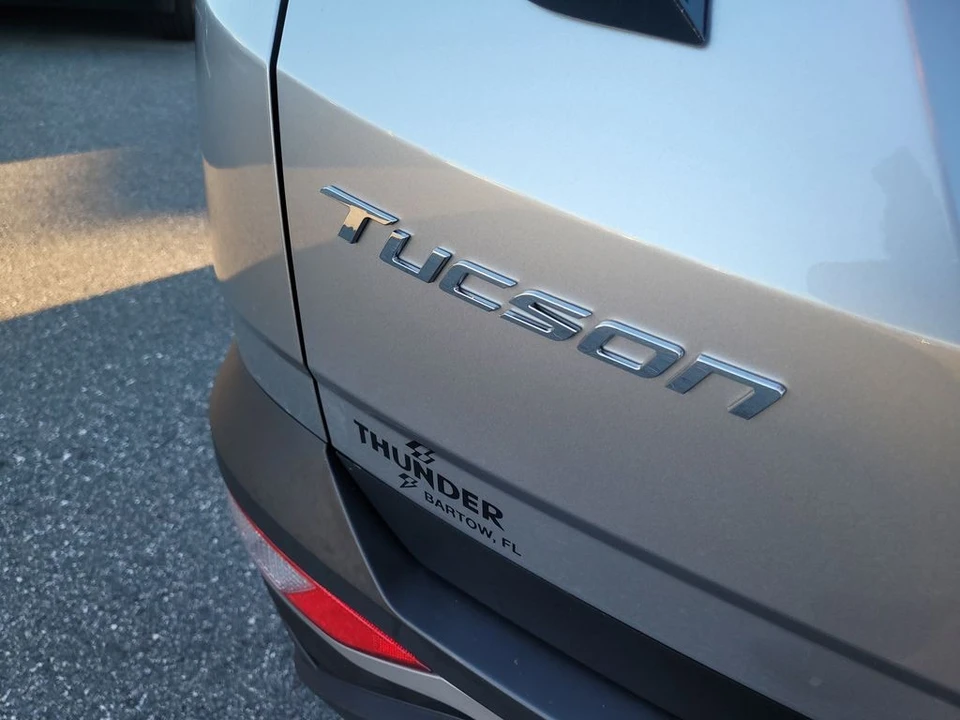 2023 Hyundai Tucson - Image 6 of 12