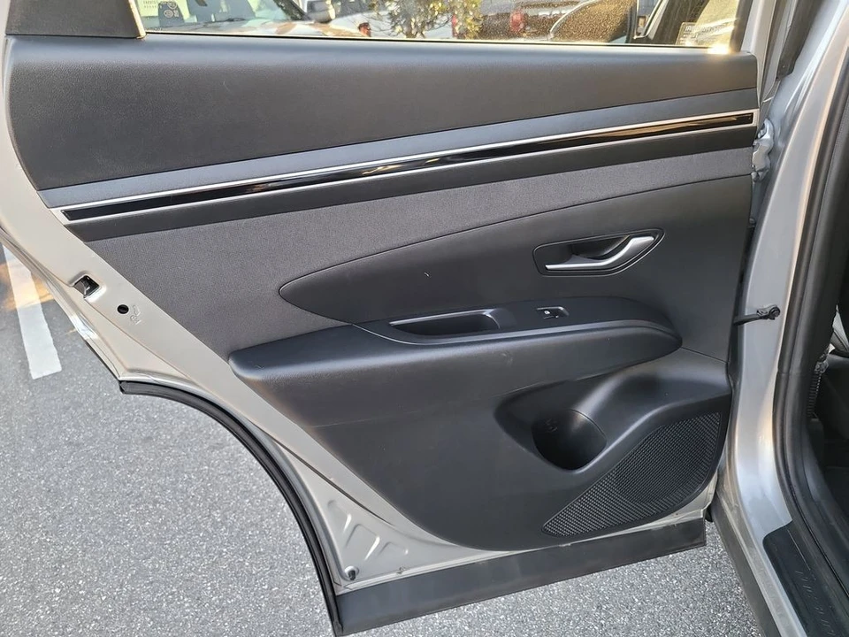 2023 Hyundai Tucson - Image 9 of 12