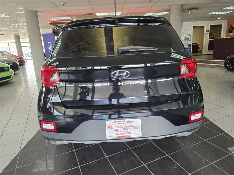 2023 Hyundai Venue - Image 5 of 20