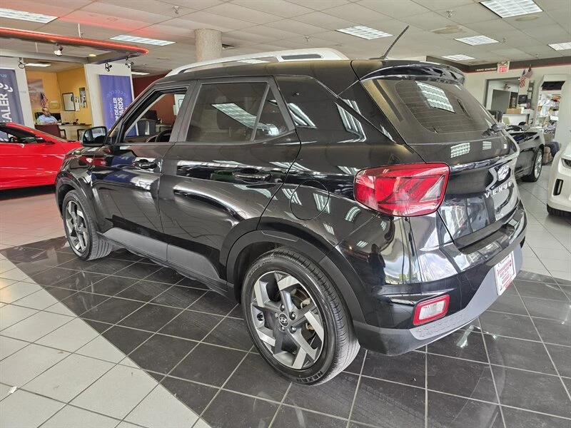 2023 Hyundai Venue - Image 6 of 20