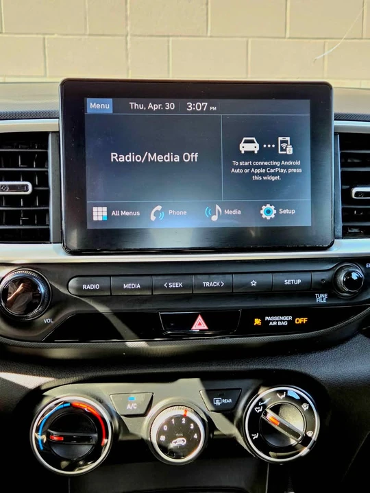2023 Hyundai Venue - Image 6 of 7