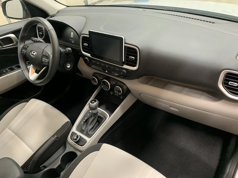 2023 Hyundai Venue - Image 19 of 21