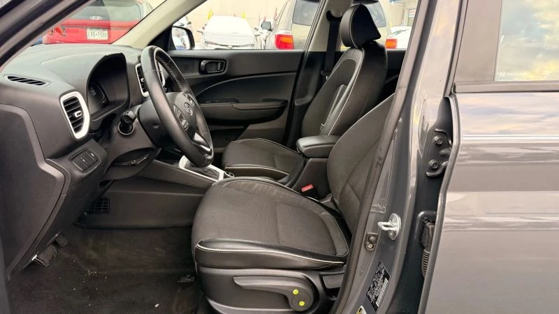 2023 Hyundai Venue - Image 12 of 12