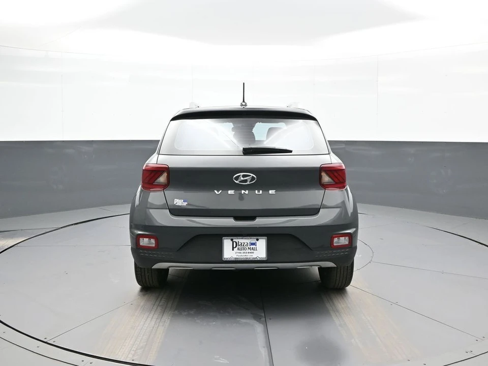 2023 Hyundai Venue - Image 7 of 12