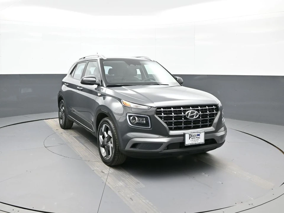 2023 Hyundai Venue - Image 3 of 12