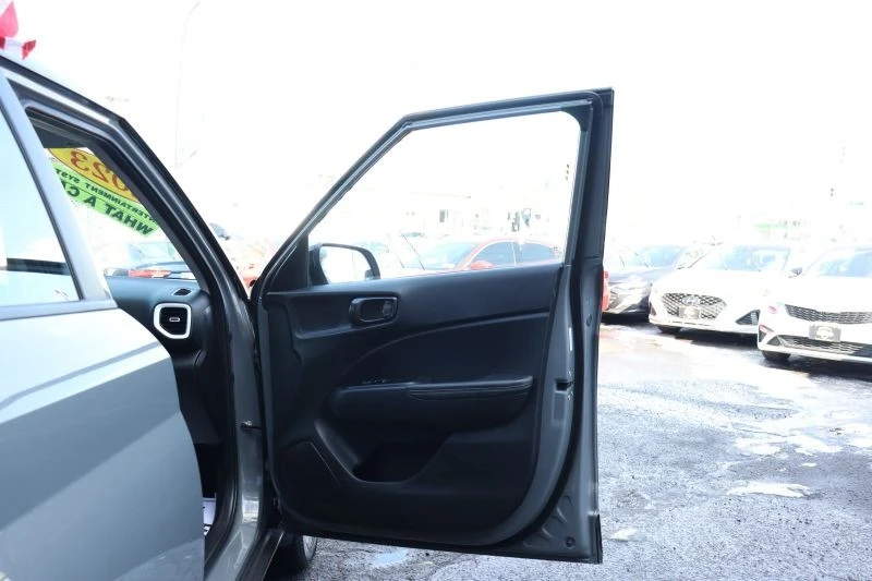 2023 Hyundai Venue - Image 11 of 12