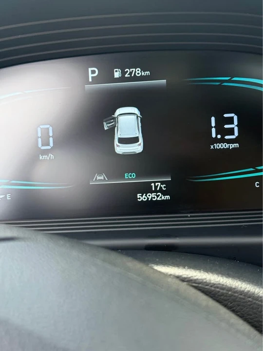 2023 Hyundai Venue - Image 12 of 13