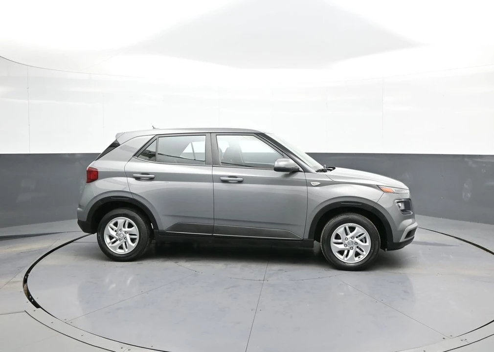 2023 Hyundai Venue - Image 5 of 12
