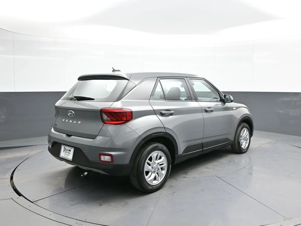 2023 Hyundai Venue - Image 6 of 12