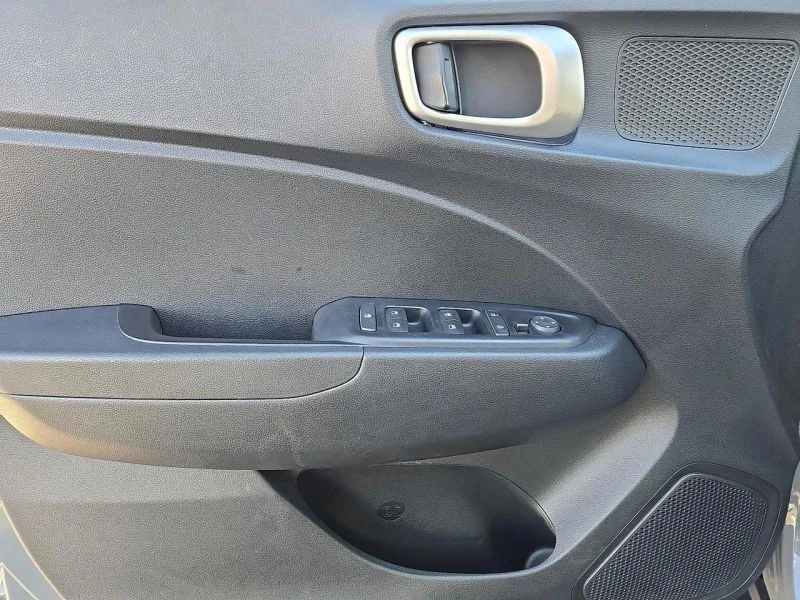 2023 Hyundai Venue - Image 12 of 12