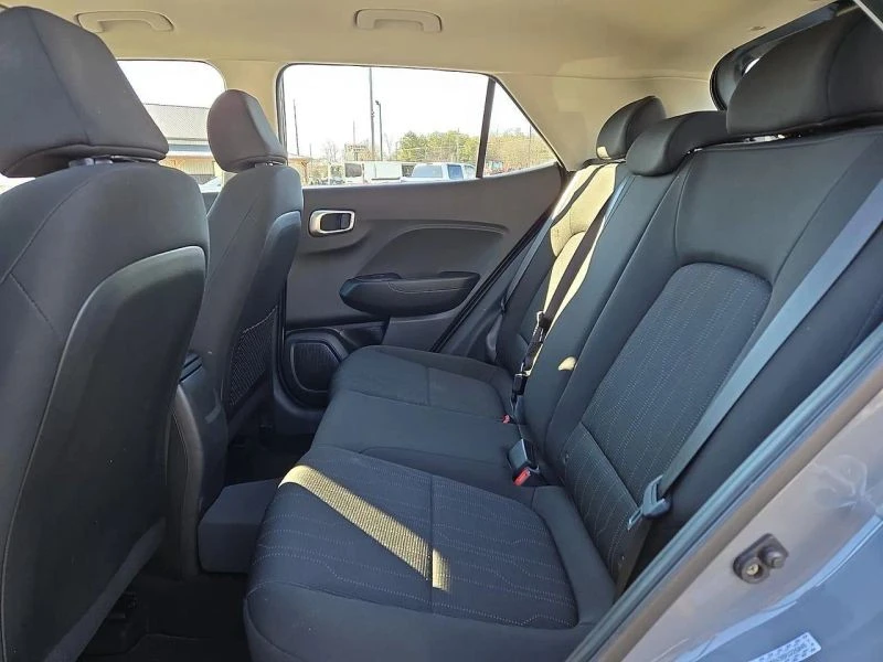 2023 Hyundai Venue - Image 10 of 12