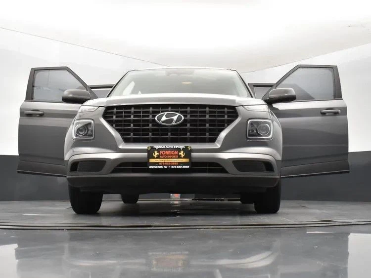 2023 Hyundai Venue - Image 11 of 12