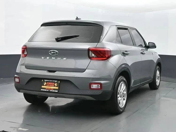 2023 Hyundai Venue - Image 8 of 12