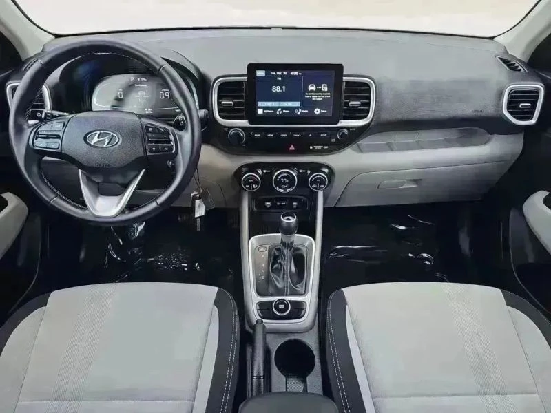 2023 Hyundai Venue - Image 10 of 12
