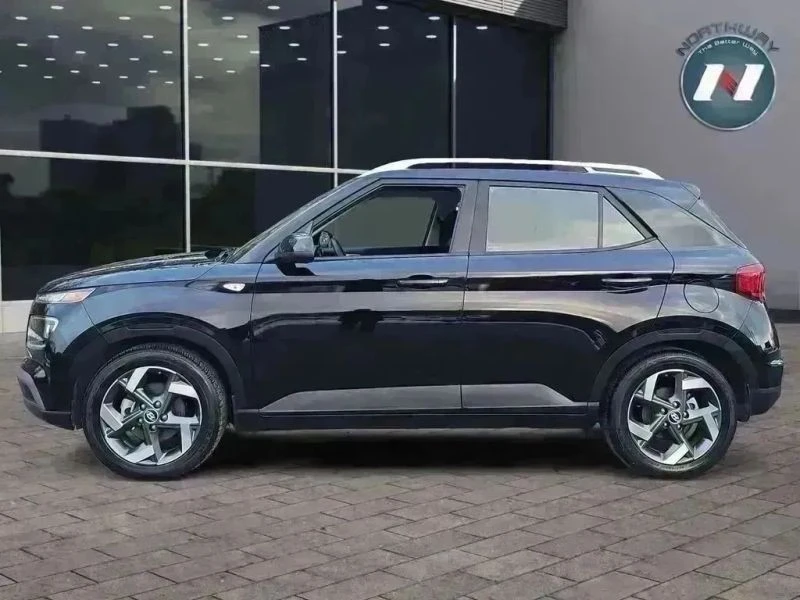 2023 Hyundai Venue - Image 2 of 12