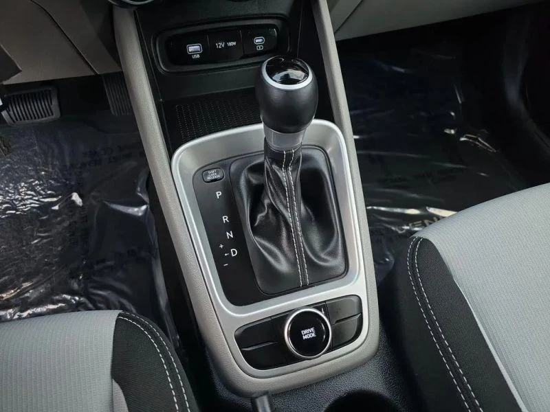 2023 Hyundai Venue - Image 5 of 12