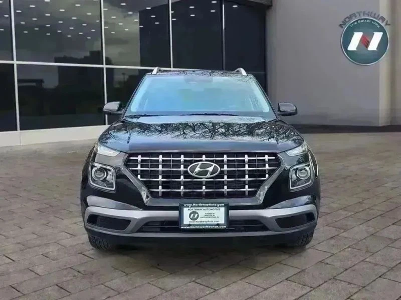 2023 Hyundai Venue - Image 8 of 12