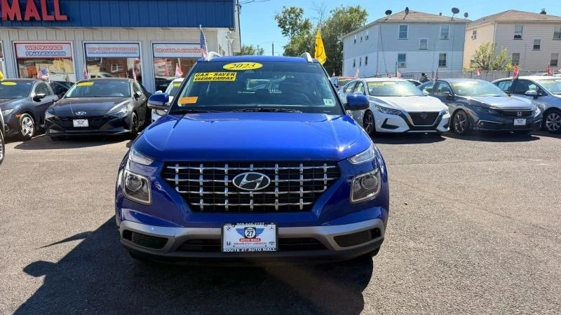 2023 Hyundai Venue - Image 3 of 12