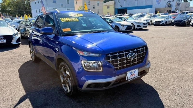 2023 Hyundai Venue - Image 2 of 12