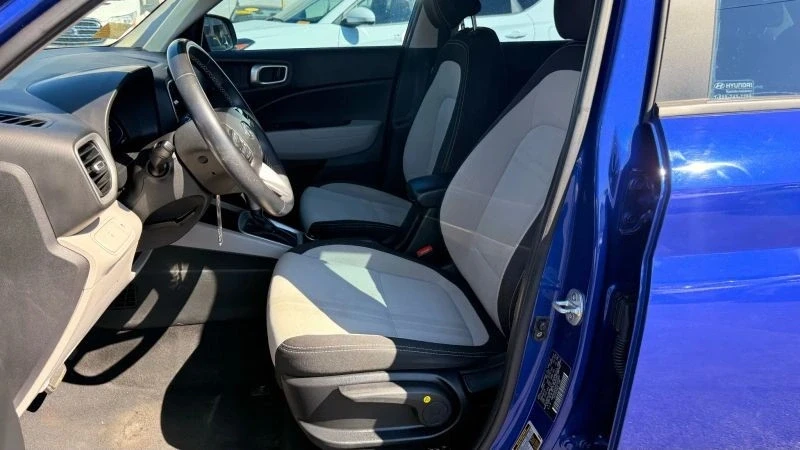 2023 Hyundai Venue - Image 12 of 12