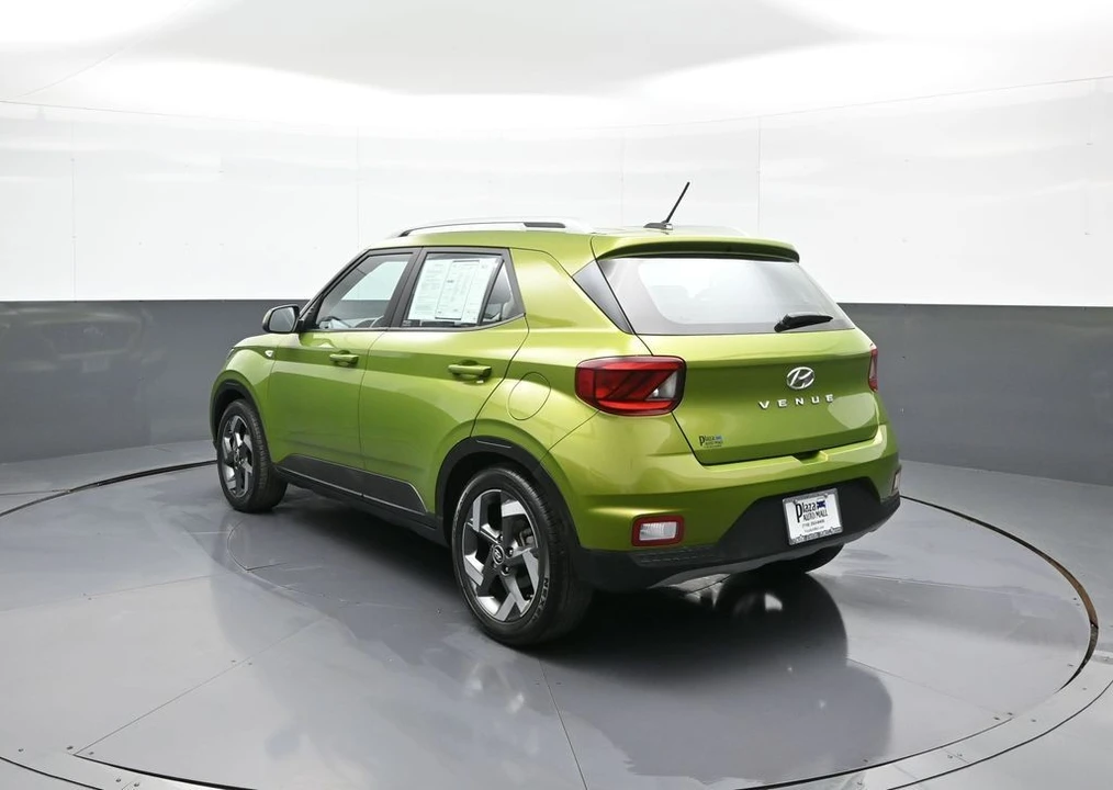 2023 Hyundai Venue - Image 8 of 21