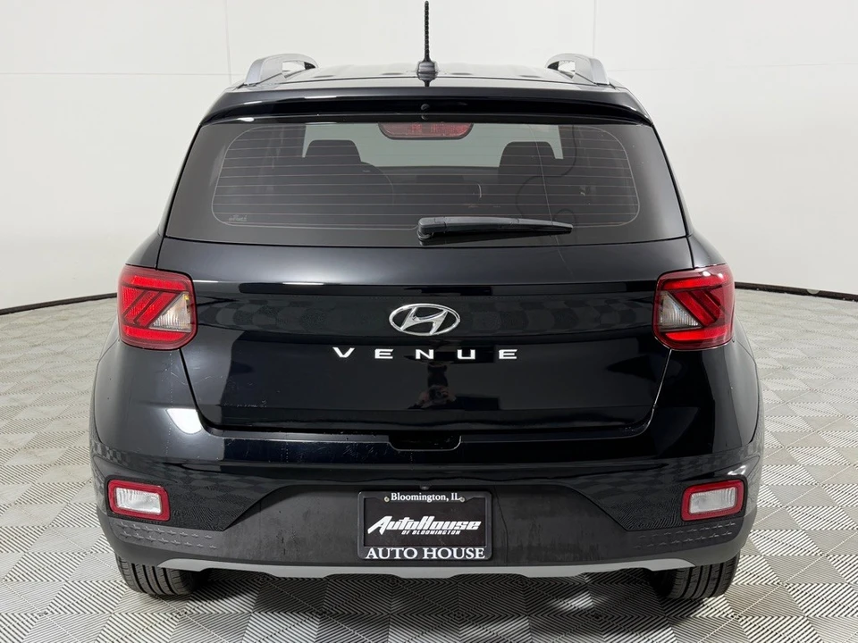 2023 Hyundai Venue - Image 6 of 12