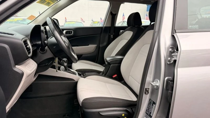 2023 Hyundai Venue - Image 12 of 12