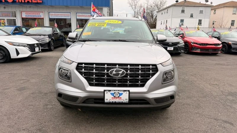 2023 Hyundai Venue - Image 3 of 12