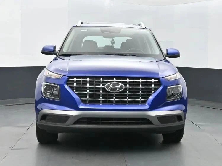 2023 Hyundai Venue - Image 3 of 12