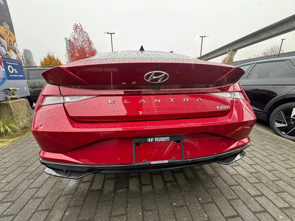 2023 Hyundai Elantra - Image 8 of 20