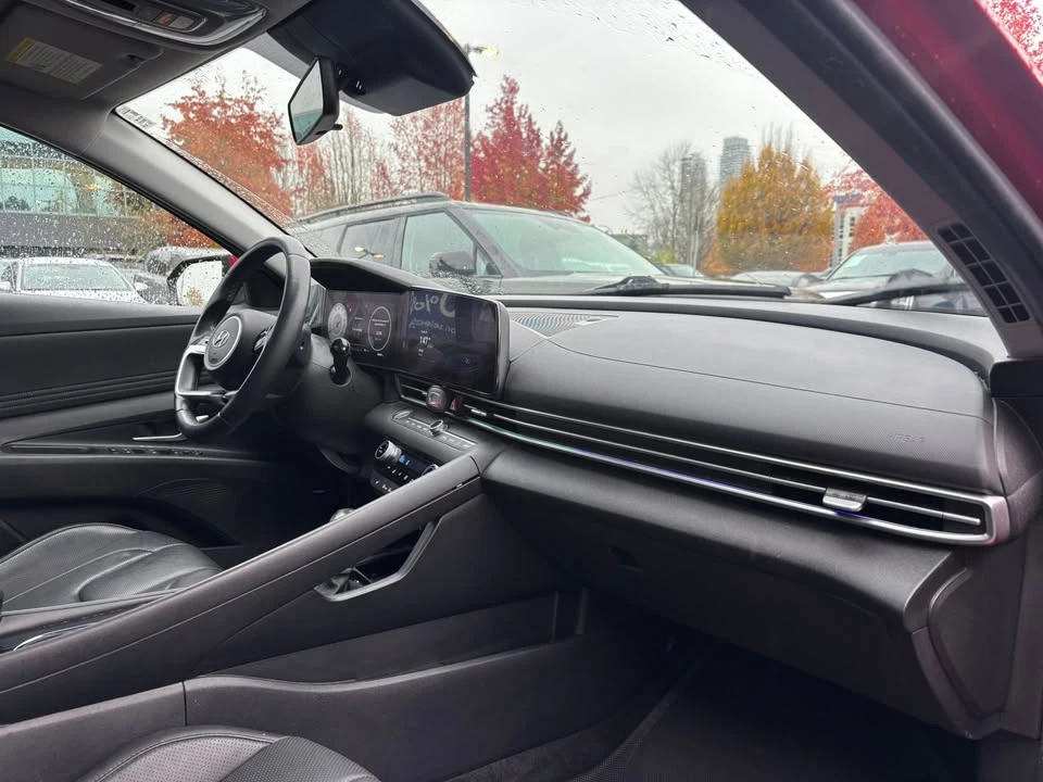 2023 Hyundai Elantra - Image 17 of 20