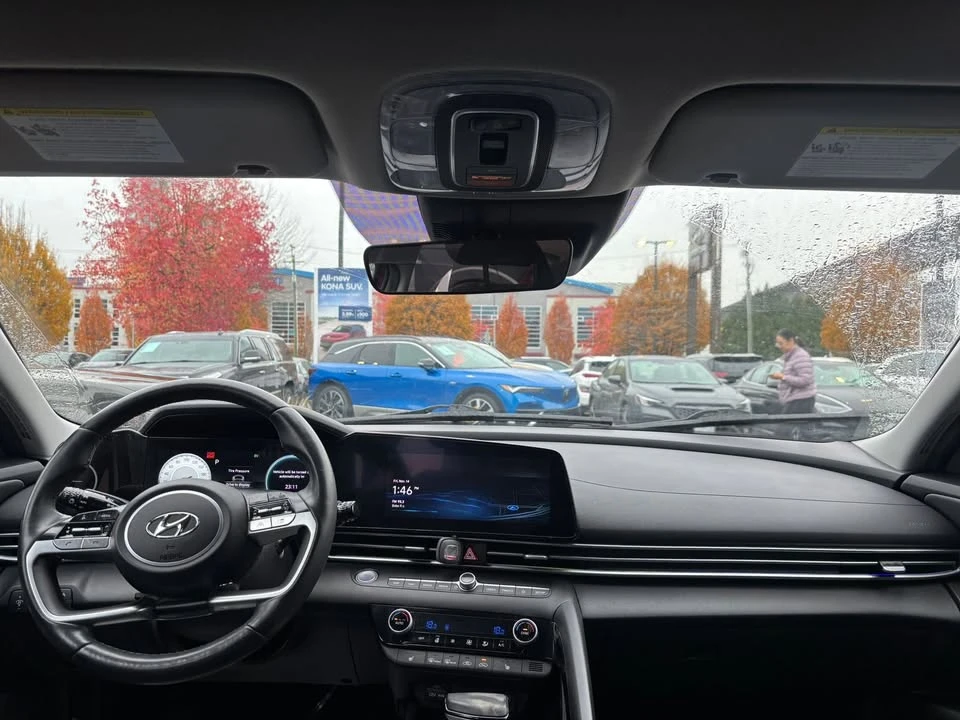 2023 Hyundai Elantra - Image 10 of 20