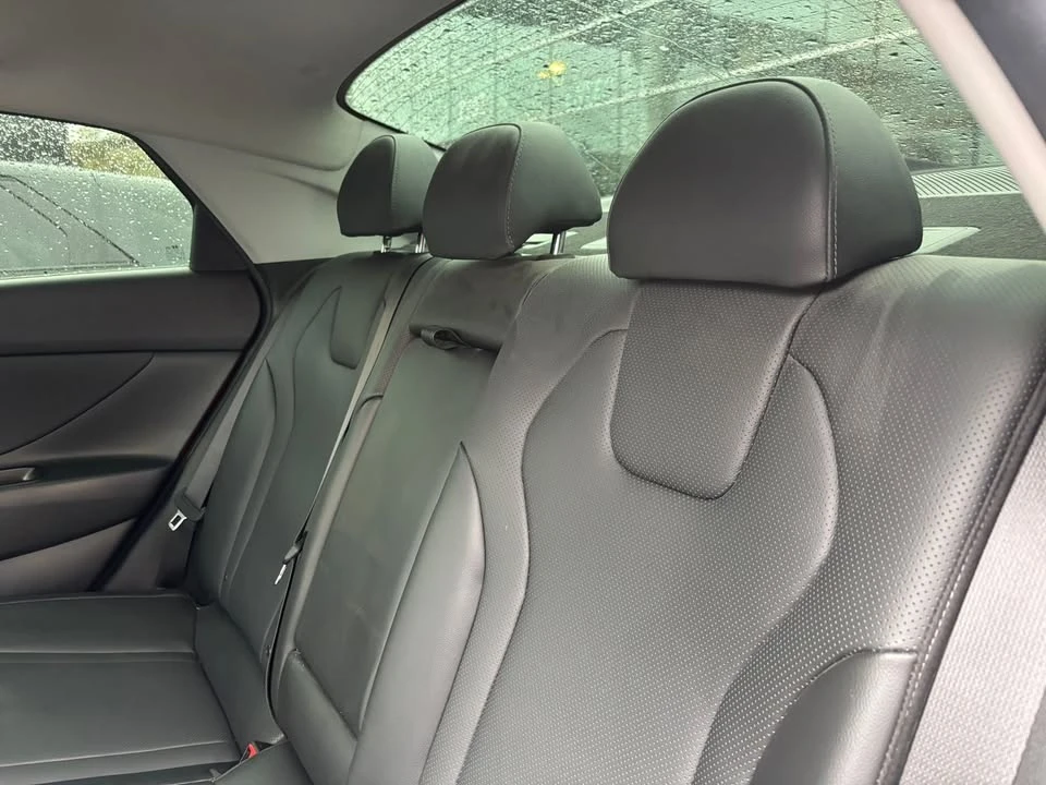 2023 Hyundai Elantra - Image 9 of 20