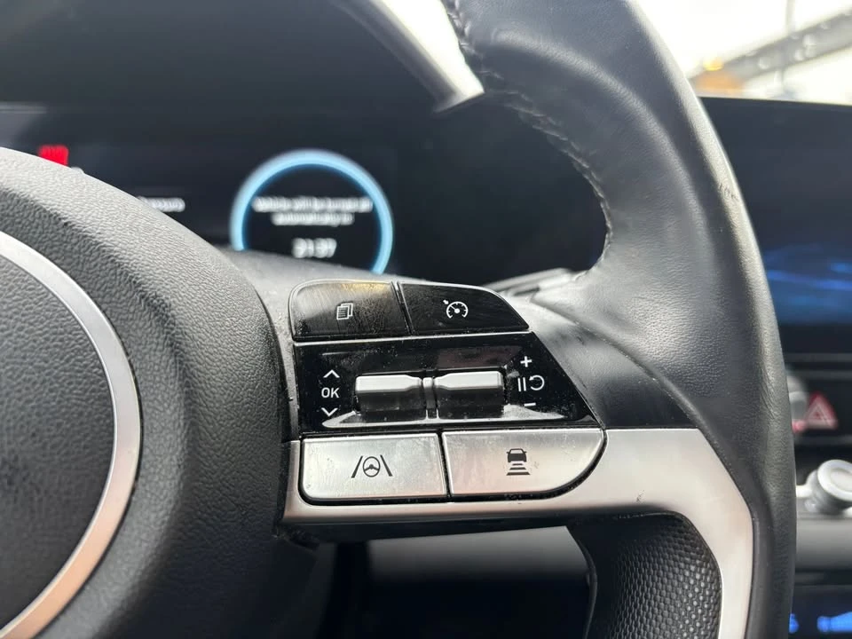 2023 Hyundai Elantra - Image 15 of 20