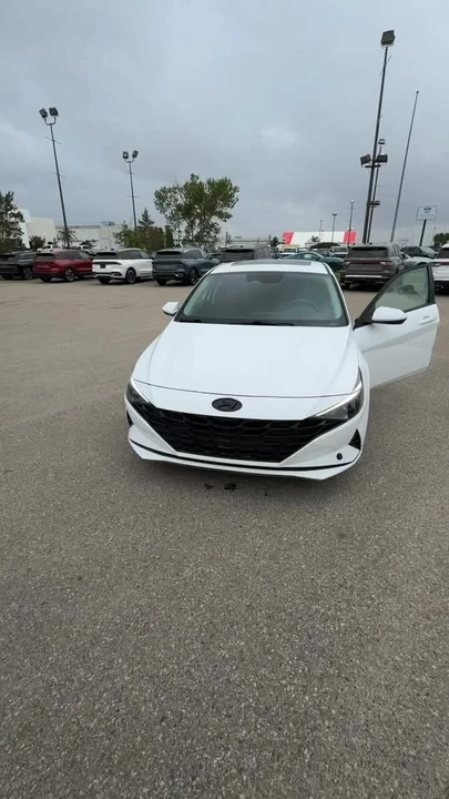 2023 Hyundai Elantra - Image 18 of 18