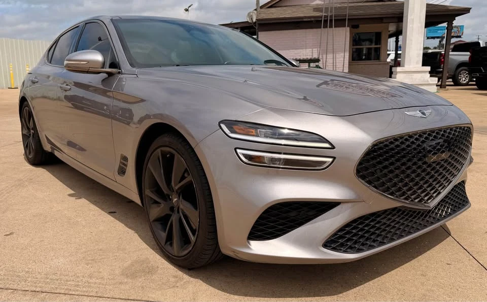 2023 Hyundai Genesis - Image 2 of 7