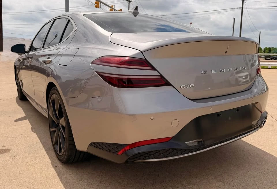 2023 Hyundai Genesis - Image 3 of 7