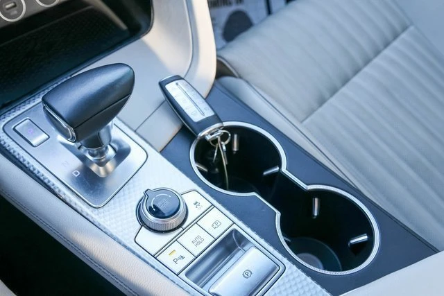 2023 Hyundai Genesis - Image 10 of 13