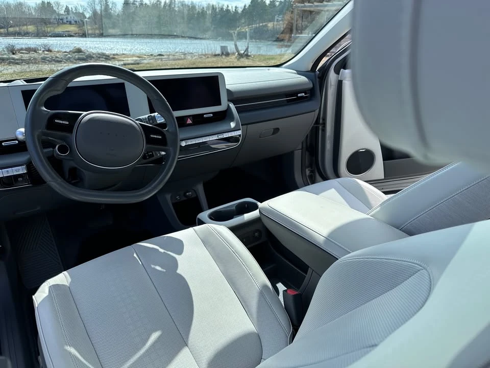 2023 Hyundai Ioniq 5 - Image 11 of 20